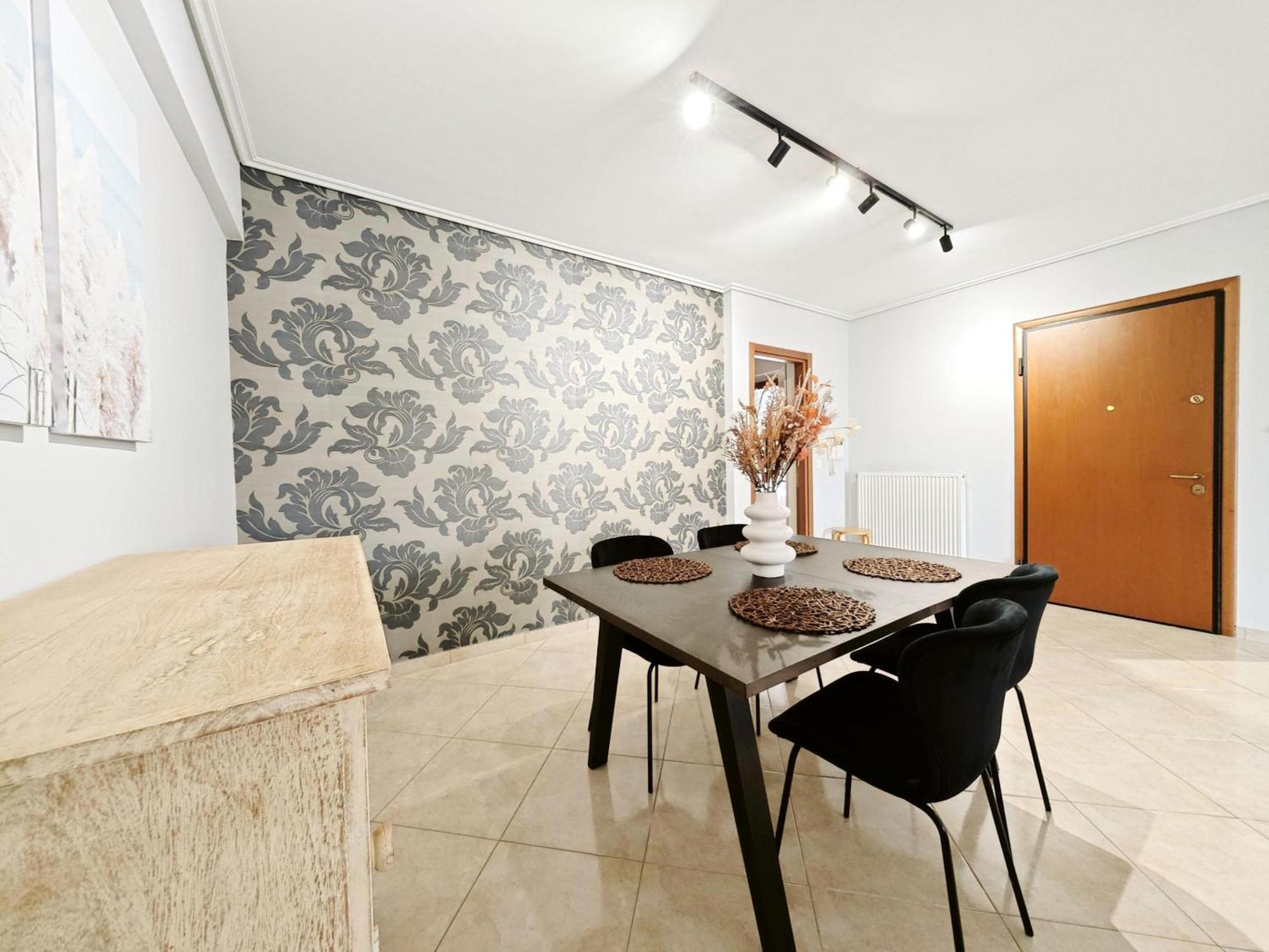 Nefelis By Apartment *